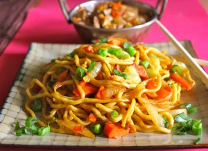 Delicious Indo-chinese Chicken Hakka Noodles Wallpaper