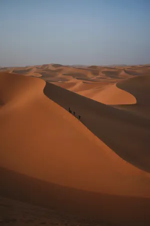 Desert Adventure Mobile Wallpaper