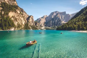 Desktop Canoeing Scenery 4k Wallpaper
