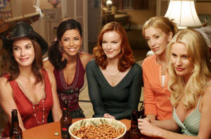 Desperate Housewives Drinking Night Wallpaper