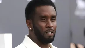 Diddy Music Industry Icon Wallpaper