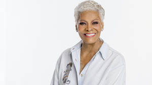 Dionne Warwick Performing At The Metaverse Concert Series Wallpaper