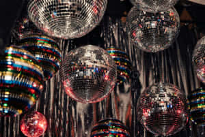 Disco Ball Spectacle Wallpaper