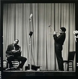Dizzy Gillespie In New York 1948 Wallpaper