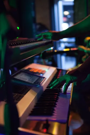 Dj Music Synthesizer Keys Wallpaper