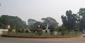 Doel Chattar Sculpture In Dhaka Wallpaper