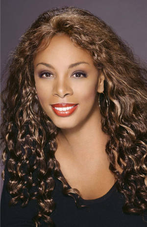 Donna Summer Portrait Curly Hair Wallpaper