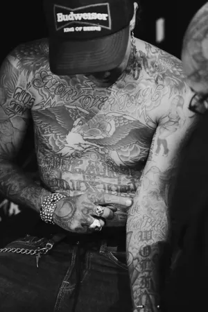 Tattoo Artist Photos, Download The BEST Free Tattoo Artist Stock Photos &  HD Images