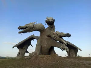 Dragon Rock Formation Wallpaper