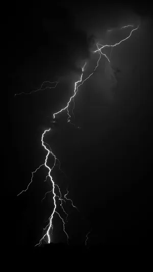 Dramatic Nighttime Lightning Strike Wallpaper