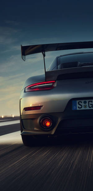 Dynamic Porsche 911 Gt2 - The Ultimate Iphone Car Experience Wallpaper