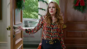 Dynasty Fallon Carrington Wallpaper