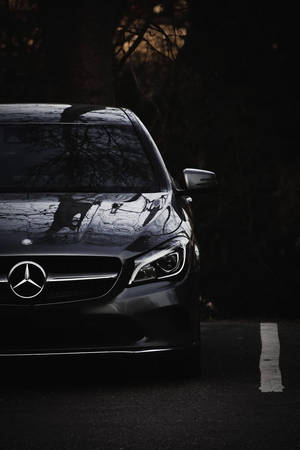 Elegant Black Mercedes-benz In Profile Wallpaper