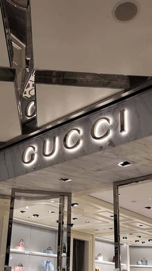 Elegant Design And Luxurious Amenities Come Together In This Stunning Aesthetic. Wallpaper