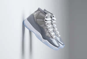 Elegant Gray And White Intertwined Wallpaper