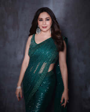 Elegant Green Saree Portrait Wallpaper