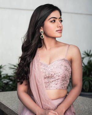 Elegant Rashmika Mandanna In Pink Dress - High Definition Wallpaper