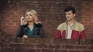 Emma Mackey Maeve Smoking Wallpaper