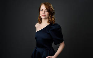 Emma Stone In Puffed Sleeve Wallpaper