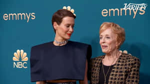 Emmys Event Elegant Attire Holland Taylor Wallpaper