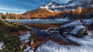 Enjoy The Majestic Mountain Views. Wallpaper