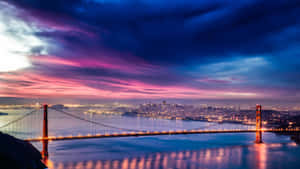 Enjoy The Skyline Of A Bustling City Wallpaper