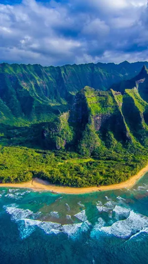 Enjoying The Sunset In Hawaii With An Iphone Wallpaper