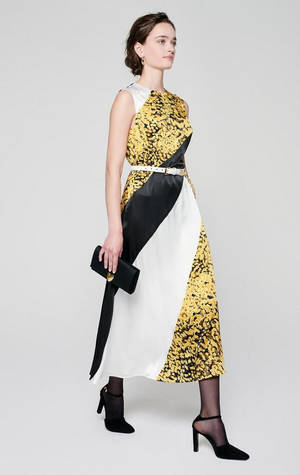 Escada Sequined Dress Wallpaper