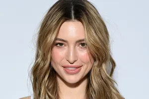 Eve Jobs Displaying Bright Smile In Headshot Wallpaper