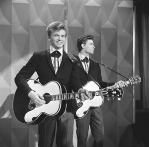 Everly Brothers Performing On Toast Of The Town Wallpaper