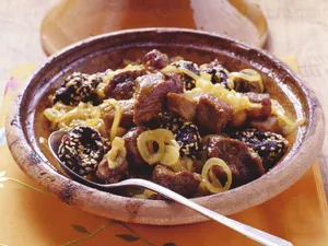Exquisite Meat Tajine With Olives And Onion Wallpaper