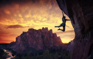 Extreme Sports Cliff Climbing Woman Wallpaper