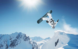Extreme Sports Snowboarding Jump Wallpaper