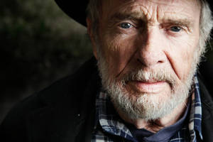 Famous Singer-songwriter Merle Haggard Wallpaper