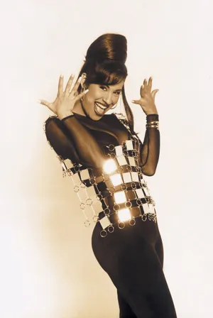 Fans Show Their Love For Selena Quintanilla With The New Selena Quintanilla Iphone. Wallpaper