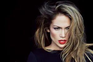 Fierce Looking Jennifer Lopez Wallpaper