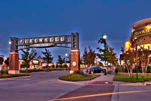 Firewheel Town Center Garland Welcome Arch Wallpaper