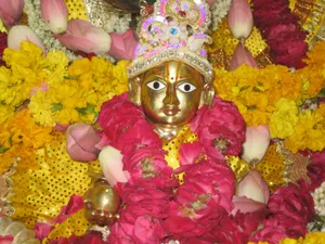 Floral Laddu Gopal Wallpaper