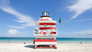 Florida Aesthetic Lifeguard Tower Wallpaper