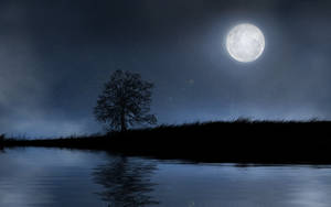 Foggy Moon Night Sky Wallpaper