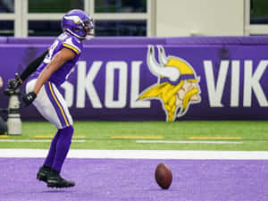 Football Kickoff Minnesota Vikings Player Wallpaper