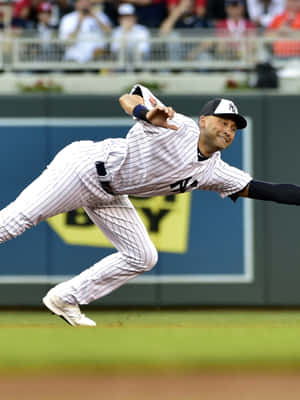 Former New York Yankees Captain Derek Jeter Wallpaper