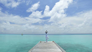Four Seasons Resorts Maldives Yoga Therapy Wallpaper