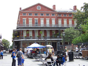 French Quarter Steel Benches Wallpaper