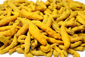 Freshly Clean Turmeric Rhizomes Wallpaper