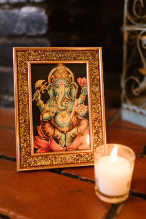 Ganesha On Picture Frame Wallpaper
