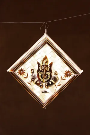 Ganpati Bappa In Divine Glory Wallpaper