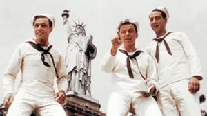 Gene Kelly With Friends Wallpaper
