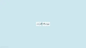 Get Creative On The Go With This Light Blue Aesthetic Laptop Wallpaper