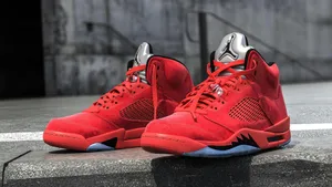 Get The Classic Feel Of Nike Air Jordan With Every Wear Wallpaper